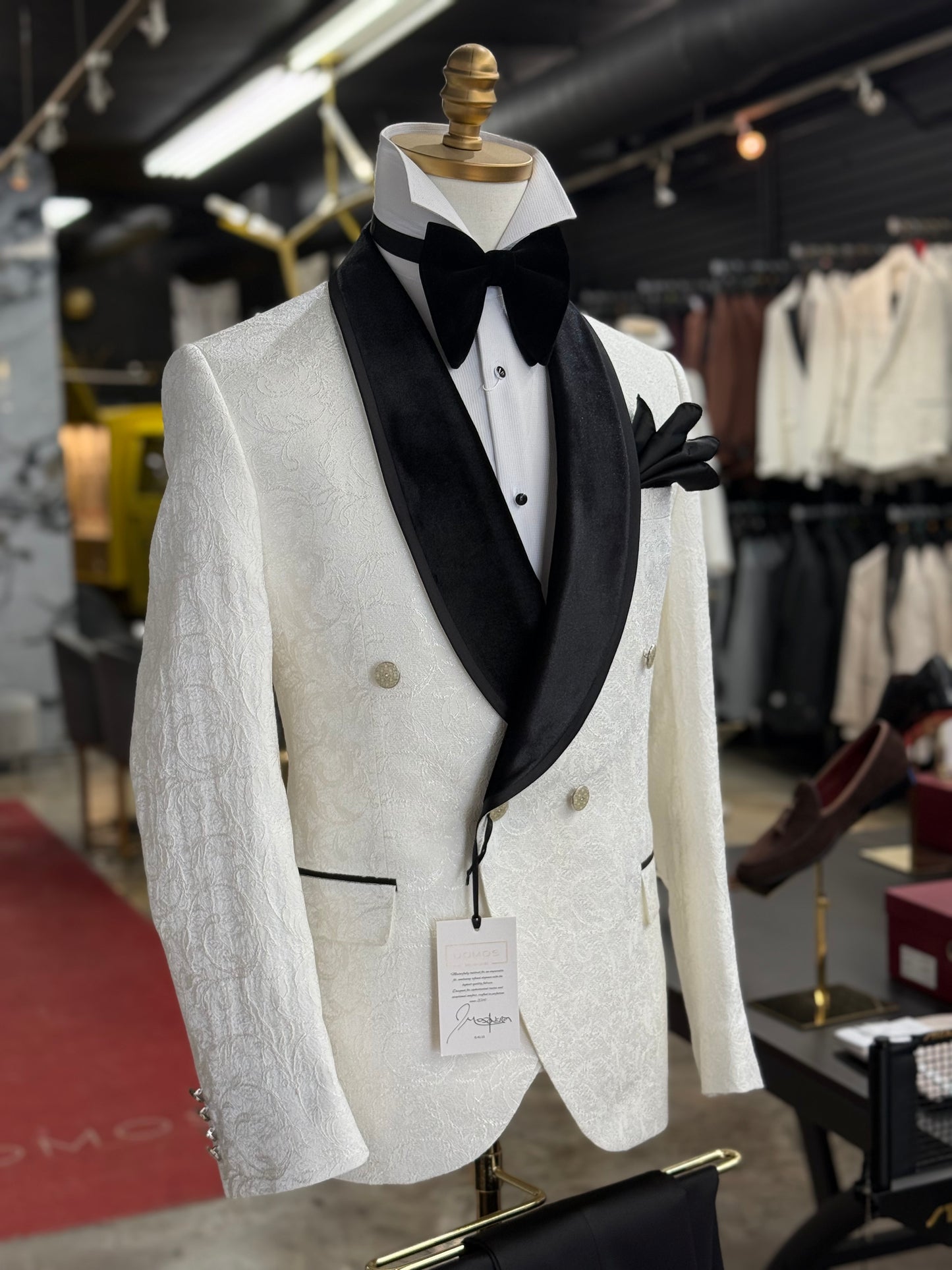 Off White Ivory Shawl Lapel Velvet Edition