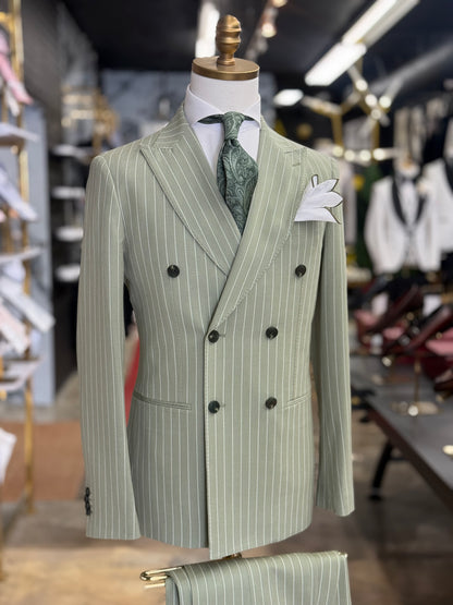 Laurel Green | White Prestige Seersucker Pinstripe