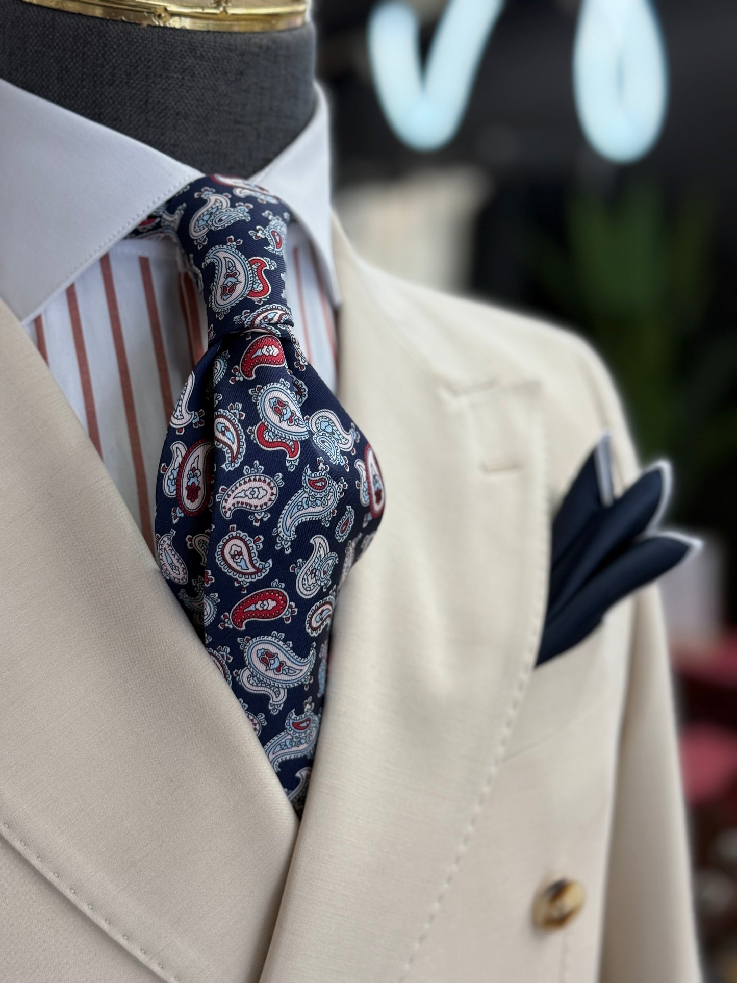 Necktie Paisley Navy & Red
