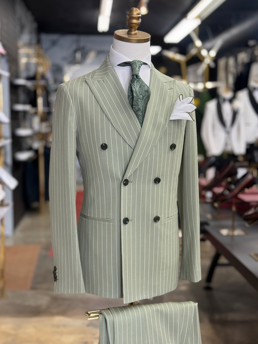 Laurel Green | White Prestige Seersucker Pinstripe