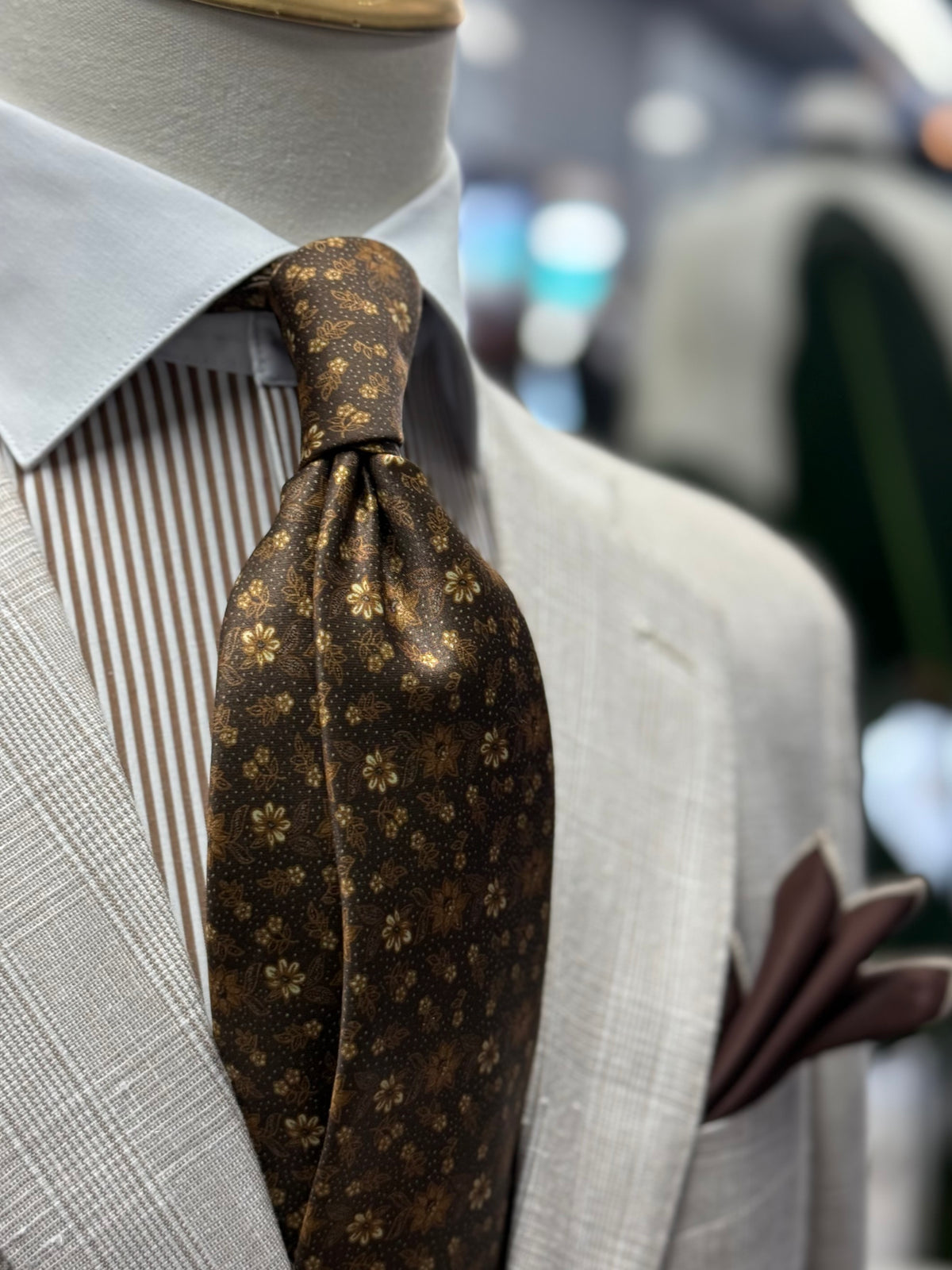 Necktie Floral Brown & Gold