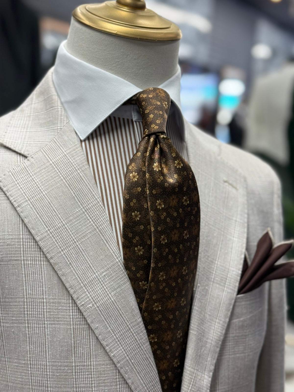 Necktie Floral Brown & Gold