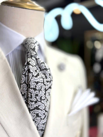 Necktie Silver & Black Baroque