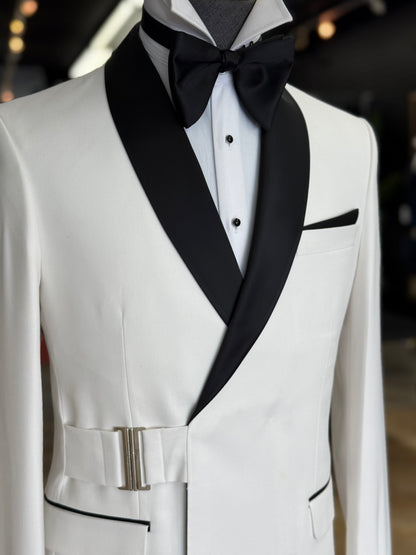 Off White Buckle Front Closure Shawl Lapel Tuxedo