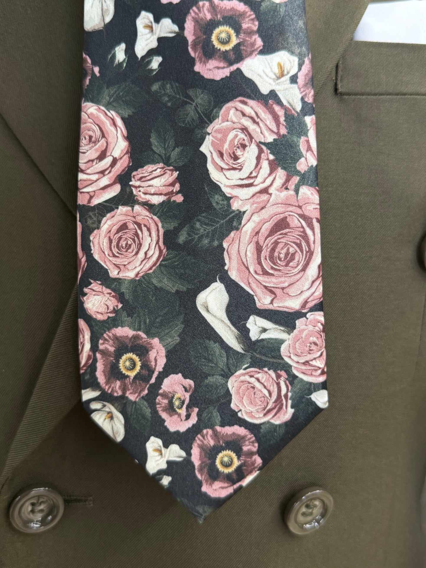 Necktie Floral Dusty Rose & Green, Black