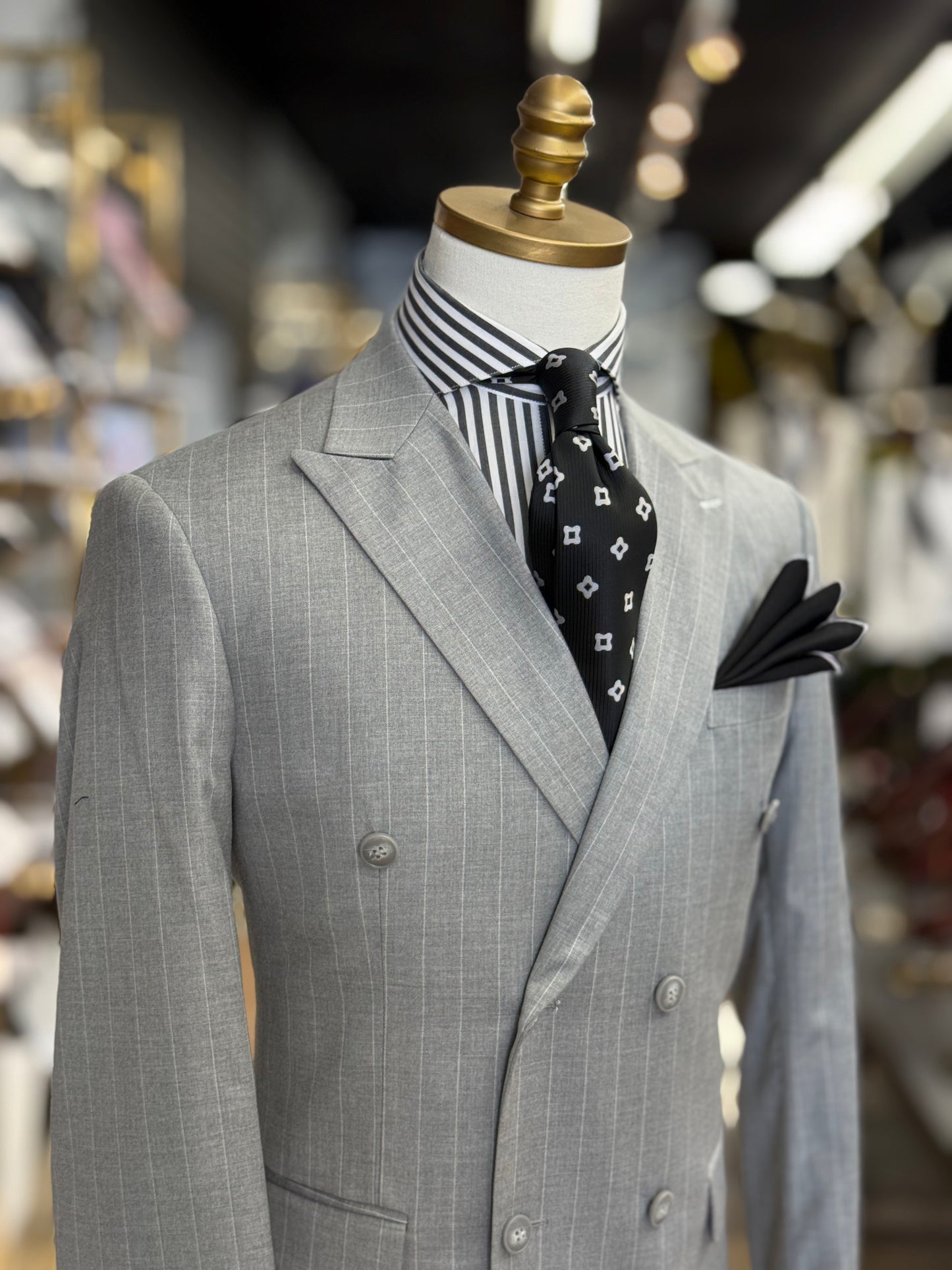 Necktie Mid Medallions Black & White