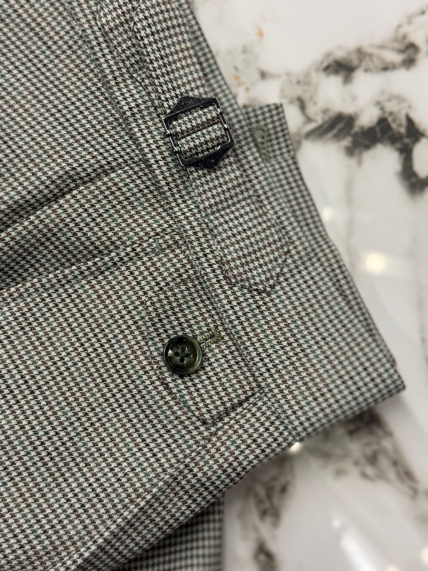 Sage Olive Green Micro Houndstooth Wide Notch Lapel Two Pieces Suit