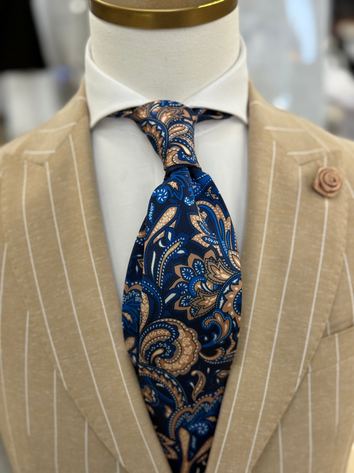 Necktie Big Paisley Navy Blue & Gold
