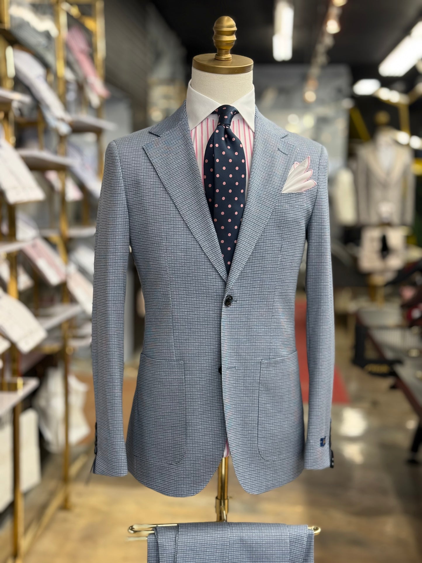 Light Blue Micro Houndstooth Wide Notch Lapel Two Pieces Patch Pockets Suit