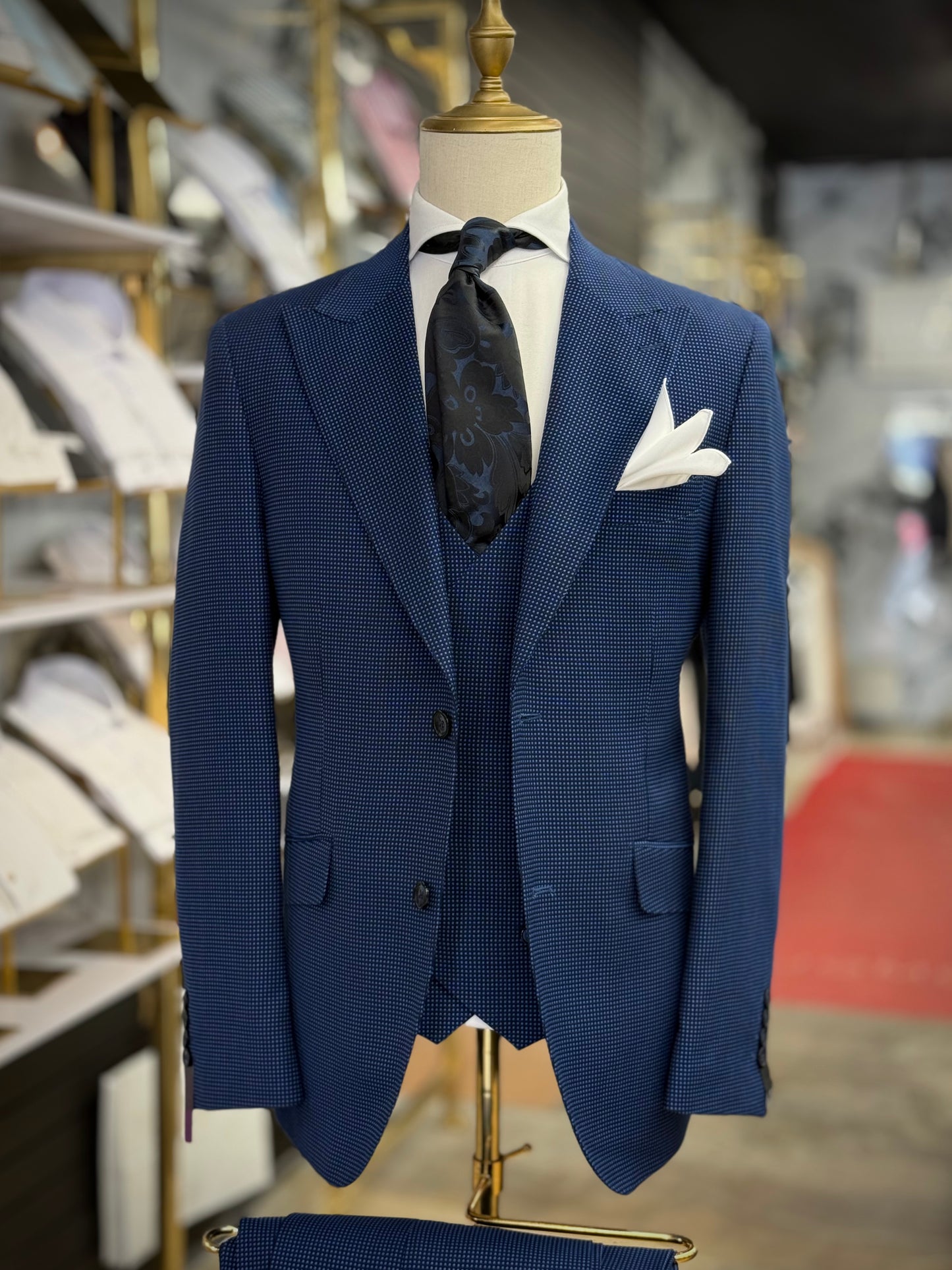 Royal & Midnight Birdeye Wide Peak Lapel Suit