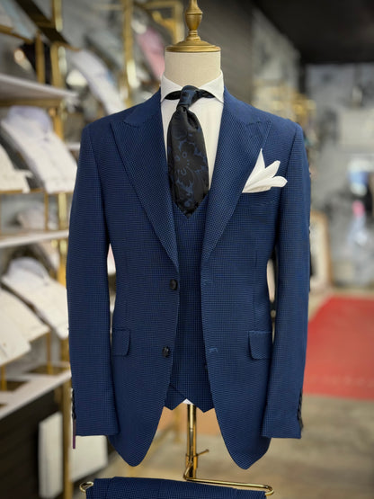 Royal & Midnight Birdeye Wide Peak Lapel Suit