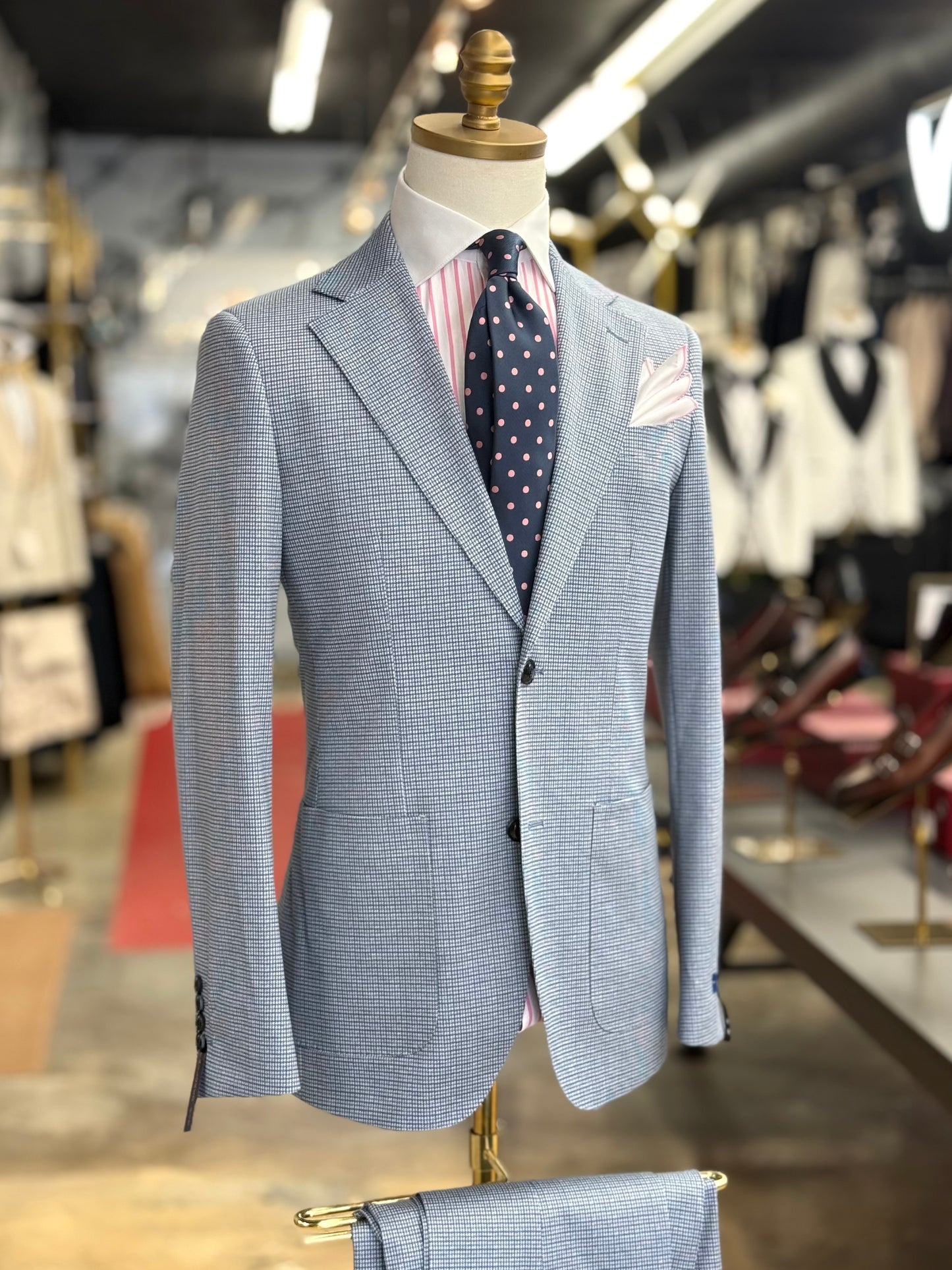 Light Blue Micro Houndstooth Wide Notch Lapel Two Pieces Patch Pockets Suit