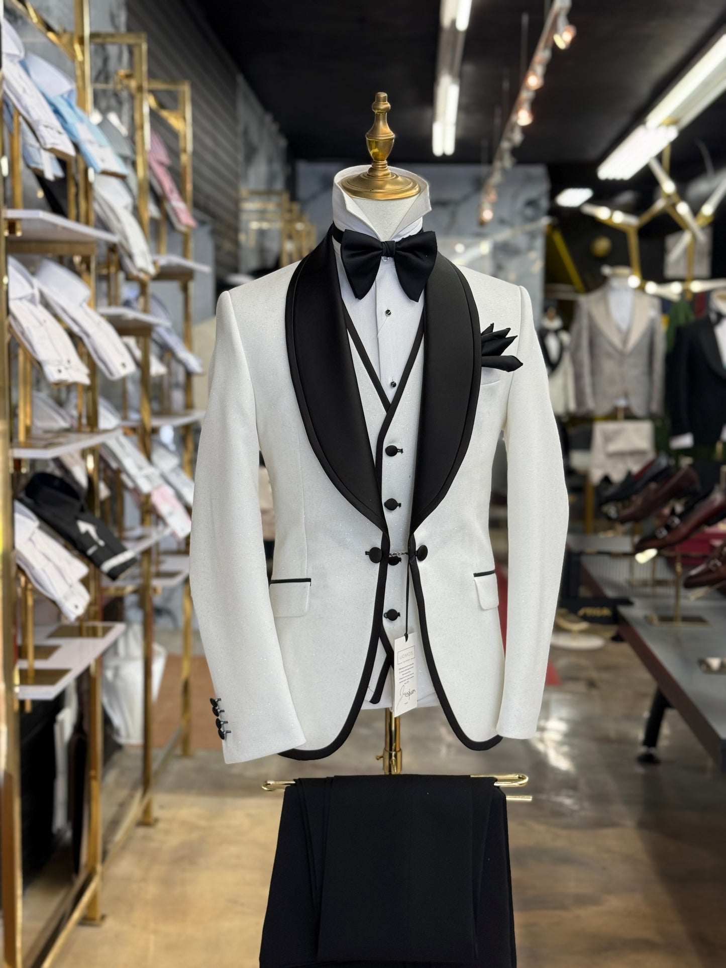White Sparkly Edition Shawl Lapel Tuxedo