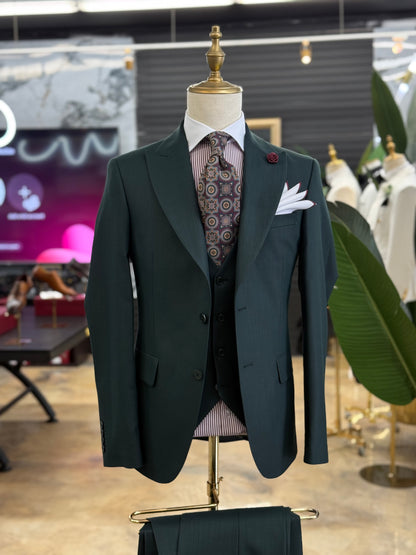 Emerald Green Three Pieces Wide Peak Lapel Suit