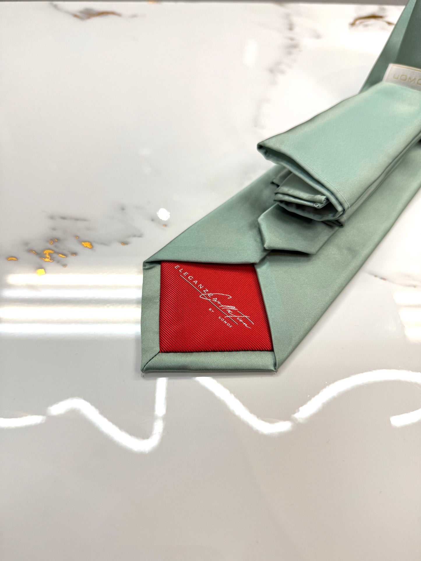 Laurel Eucalyptus Green Tie & Pocket Square Set