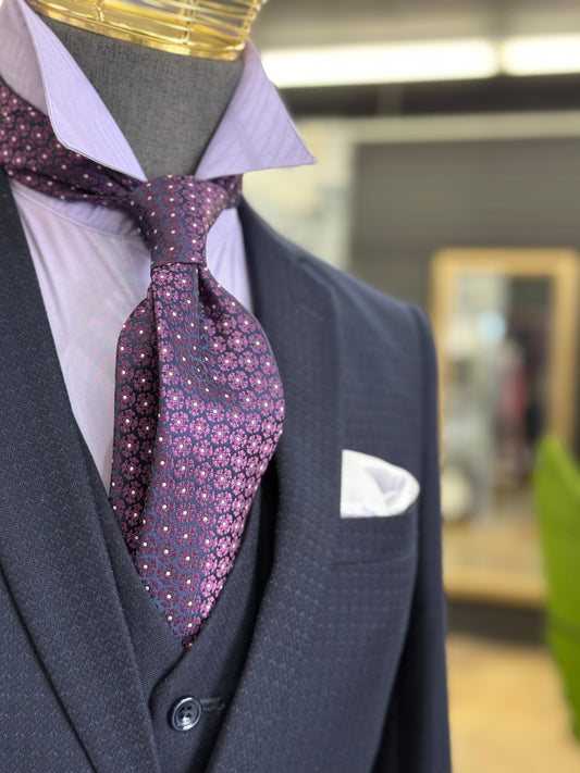Necktie Plum and Navy geometrical floral
