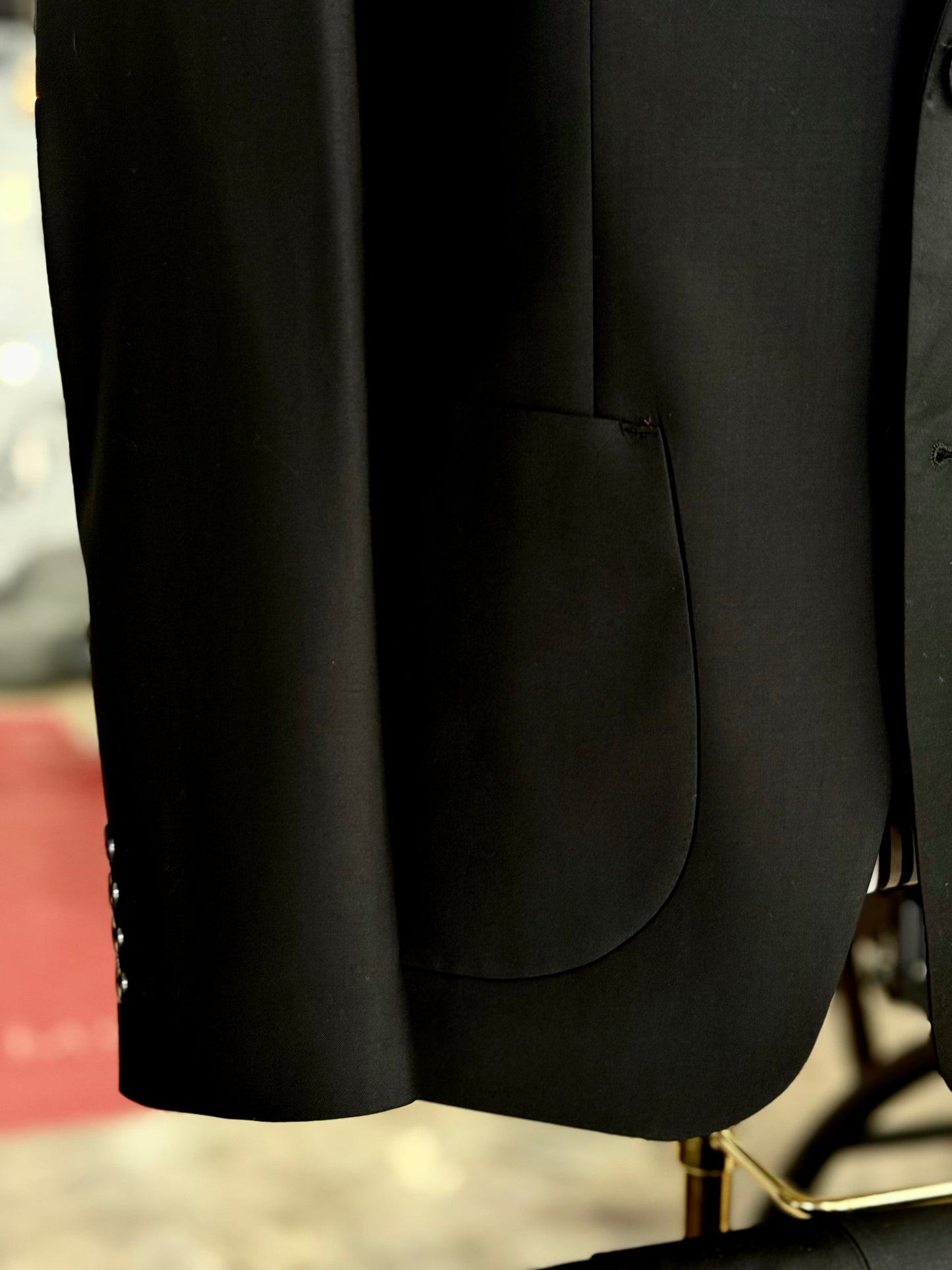 Black Two Pieces Wide Peak Lapel Suit