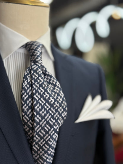 Necktie Houndstooth Navy & White