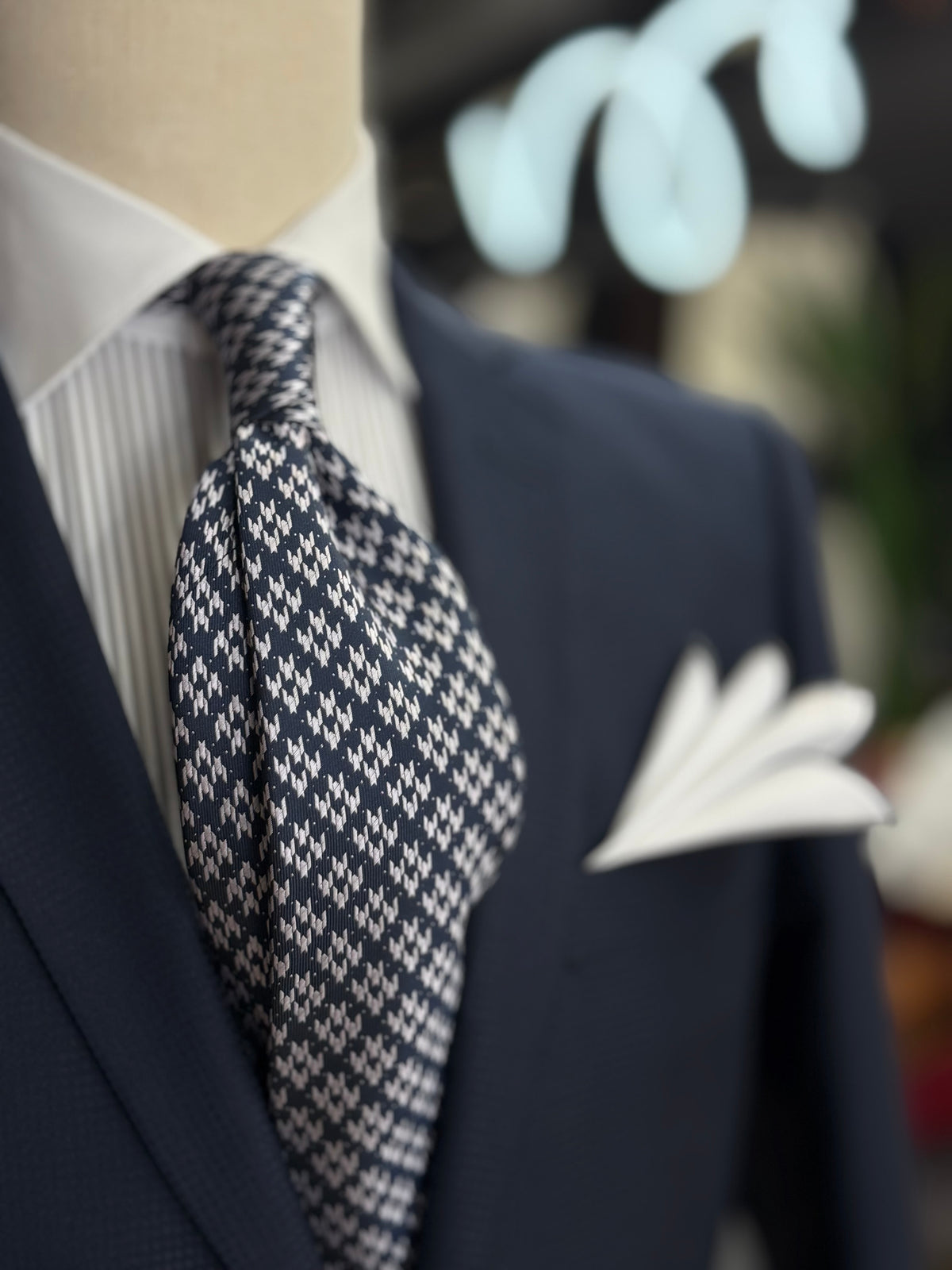 Necktie Houndstooth Navy & White